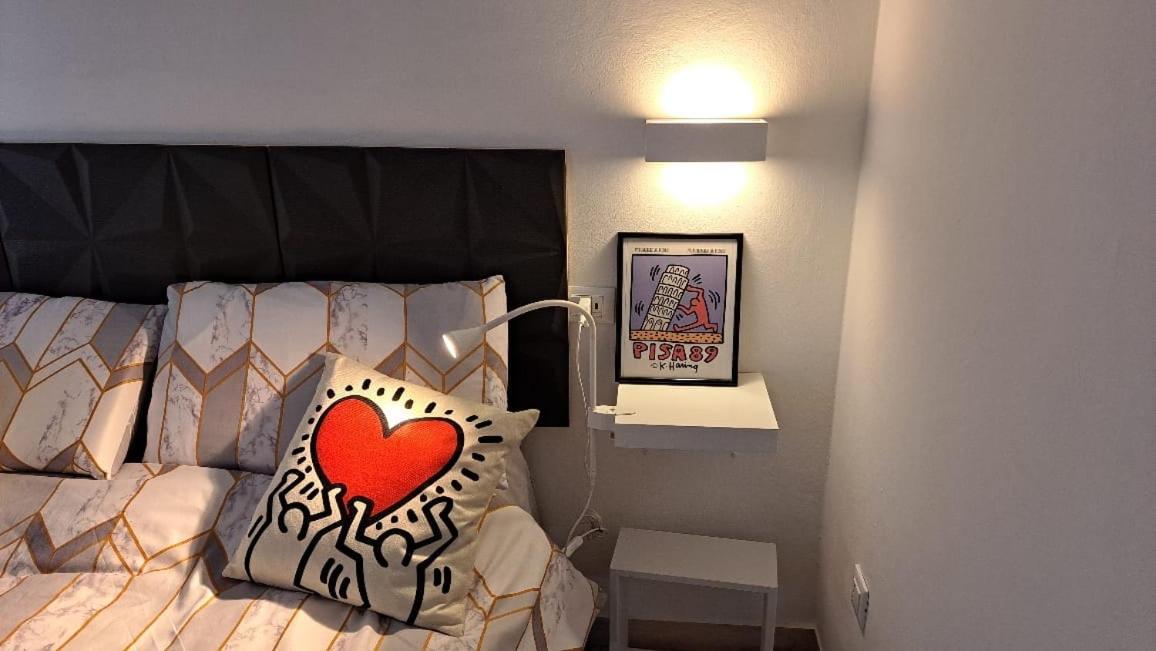 Hotel Migu Point Pisa Pokoj fotografie